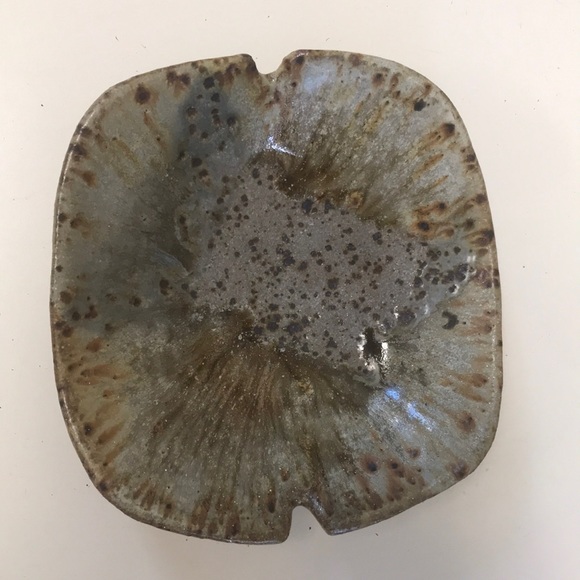 Other - Signed Studio Pottery Trinket Dish / Ashtray‎